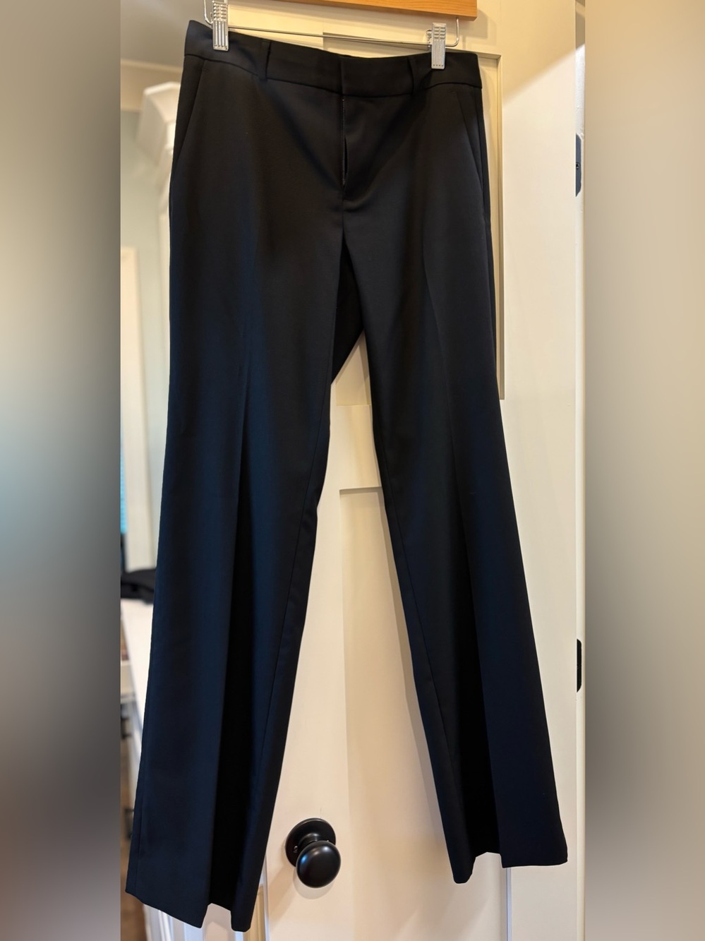 Banana Republic Logan Black Dress Pants – Size 4 – Approx. 32” Inseam